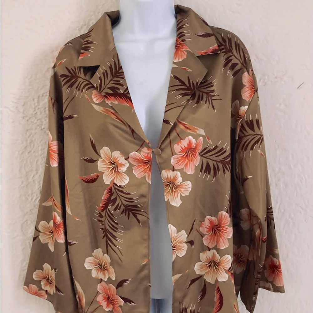 Festival! Anthro + LPA Unfitted Blazer (Trina, Betsey, Tommy for Exposure)